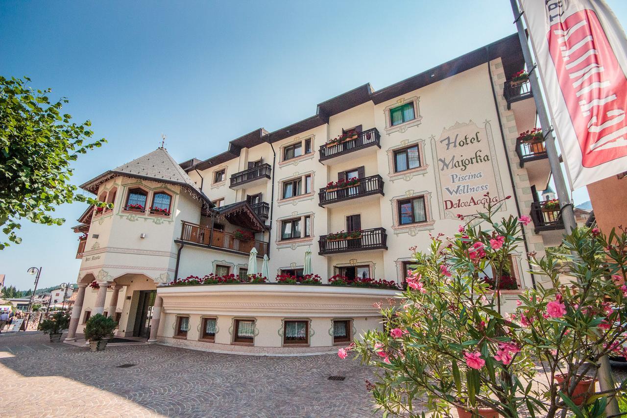 Hotel Majorka Andalo Eksteriør billede