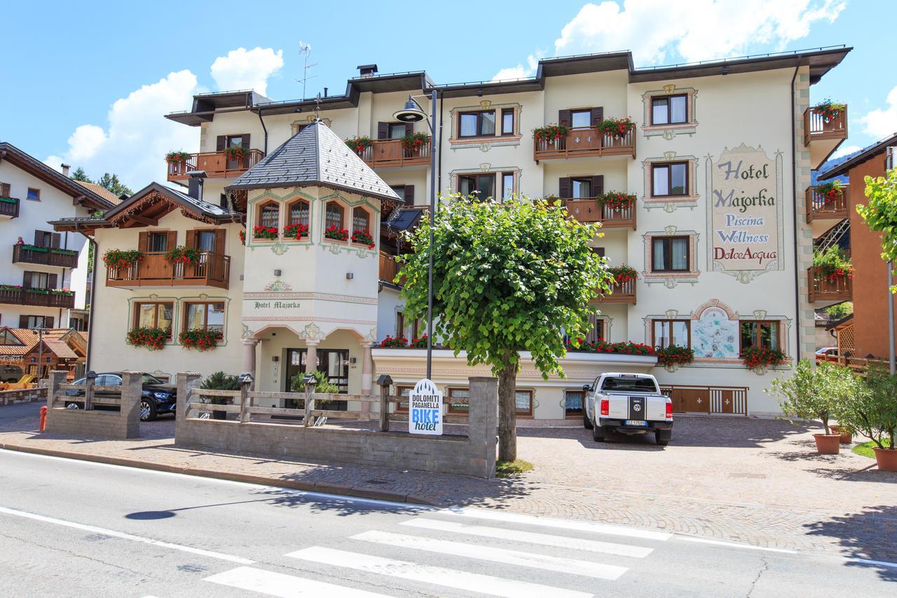 Hotel Majorka Andalo Eksteriør billede